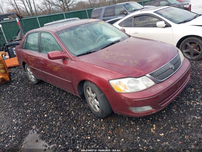 TOYOTA AVALON 2001