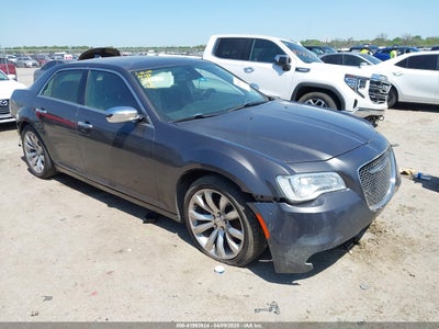 CHRYSLER 300 2019