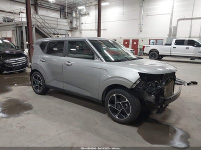 KIA SOUL 2023
