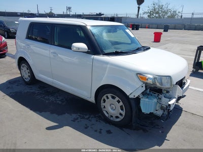 SCION XB 2014