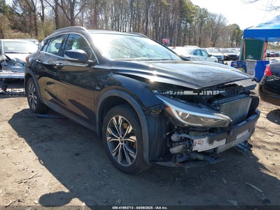 INFINITI QX30 2018