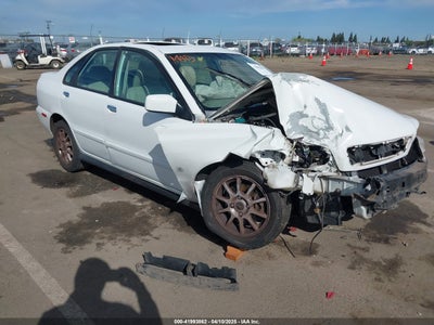VOLVO S40 2003