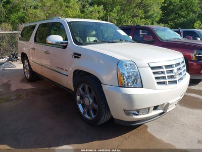CADILLAC ESCALADE ESV 2010