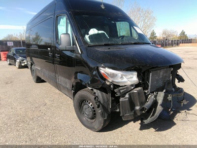 MERCEDES-BENZ SPRINTER 2500 2024