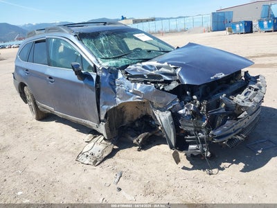 SUBARU OUTBACK 2016