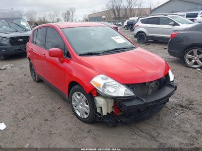NISSAN VERSA 2010