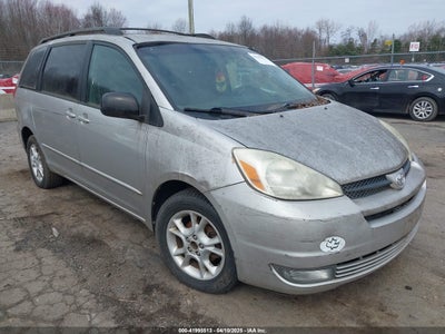 TOYOTA SIENNA 2004