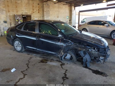 VOLKSWAGEN JETTA 2019