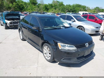 VOLKSWAGEN JETTA 2011