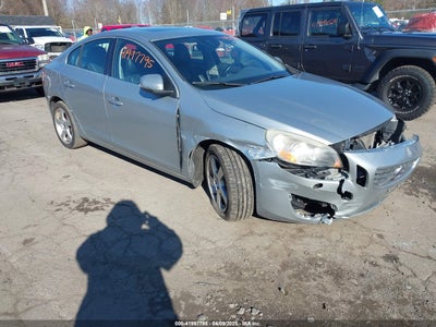 VOLVO S60 2013