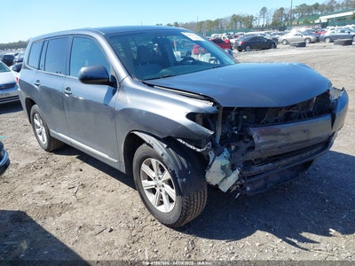 TOYOTA HIGHLANDER 2013