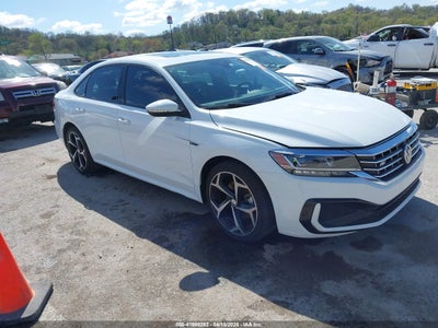 VOLKSWAGEN PASSAT 2021