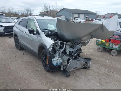 MITSUBISHI ECLIPSE CROSS 2024
