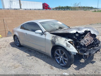 INFINITI G35 2003