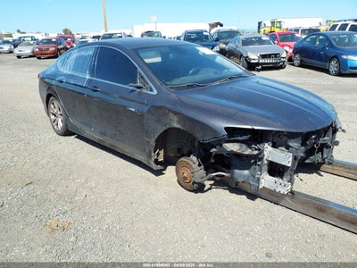 CHRYSLER 200 2015