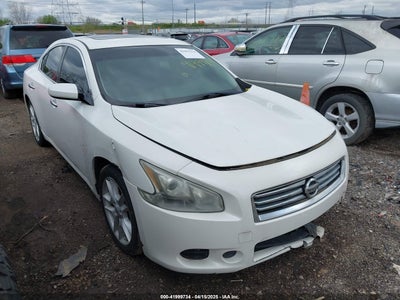 NISSAN MAXIMA 2012