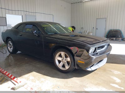 DODGE CHALLENGER 2011
