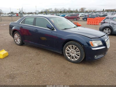 CHRYSLER 300 2013
