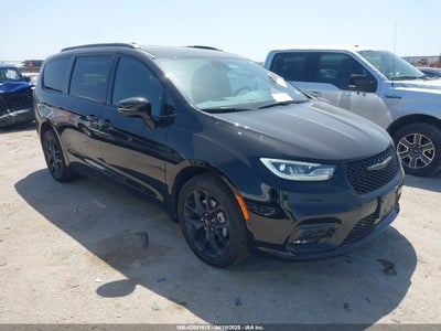 CHRYSLER PACIFICA 2024