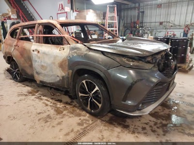 TOYOTA HIGHLANDER 2022