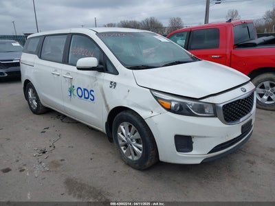 KIA SEDONA 2015