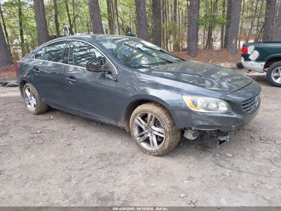 VOLVO S60 2015