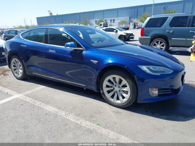 TESLA MODEL S 2016