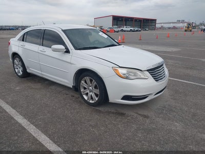 CHRYSLER 200 2012