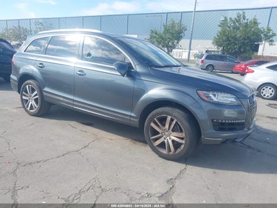 AUDI Q7 2015