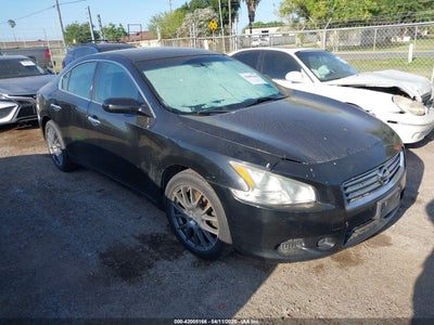 NISSAN MAXIMA 2014