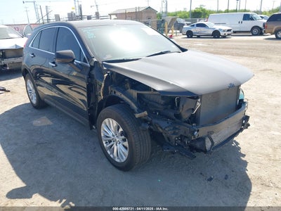 CADILLAC XT4 2024