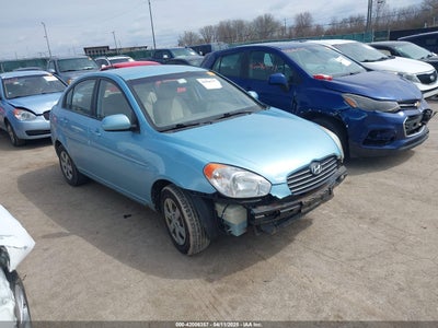 HYUNDAI ACCENT 2010