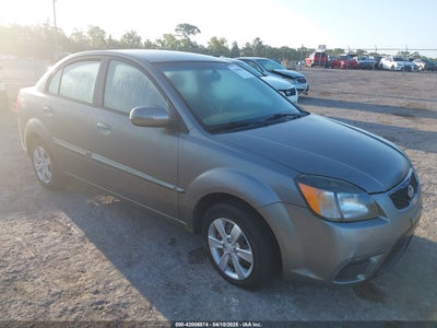 KIA RIO 2011