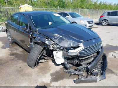 FORD FUSION HYBRID 2017