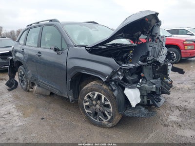 SUBARU FORESTER 2025