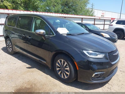 CHRYSLER PACIFICA HYBRID 2023