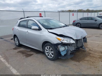 TOYOTA MATRIX 2012