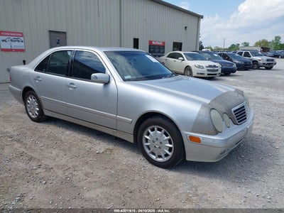 MERCEDES-BENZ E-CLASS 2001