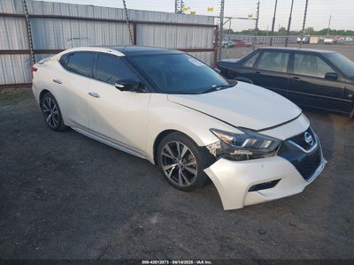 NISSAN MAXIMA 2017