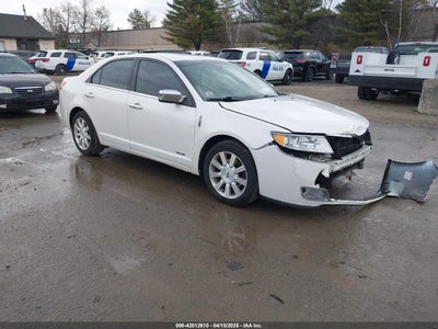 LINCOLN MKZ HYBRID 2011