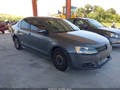 VOLKSWAGEN JETTA 2012