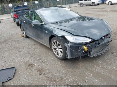TESLA MODEL S 2013