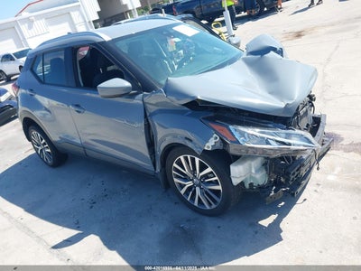 NISSAN KICKS 2021