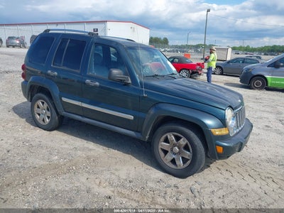 JEEP LIBERTY 2005