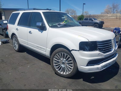 LINCOLN NAVIGATOR 2015