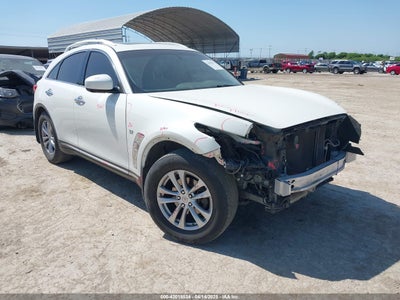 INFINITI QX70 2017