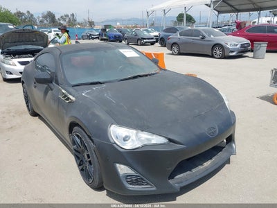 SCION FR-S 2015