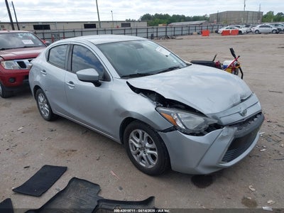 TOYOTA YARIS IA 2018