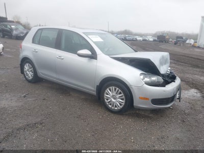 VOLKSWAGEN GOLF 2011