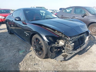 MASERATI GRANTURISMO 2013